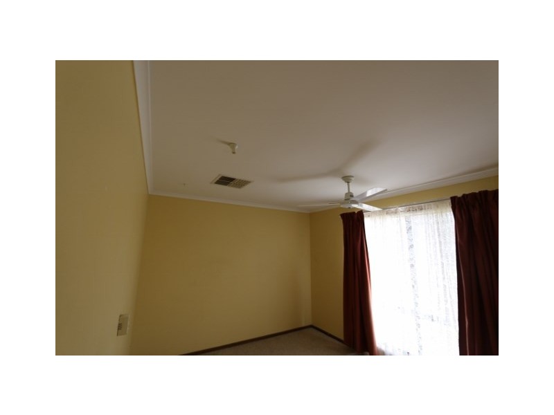 4 BURNS STREET, Waikerie SA 5330