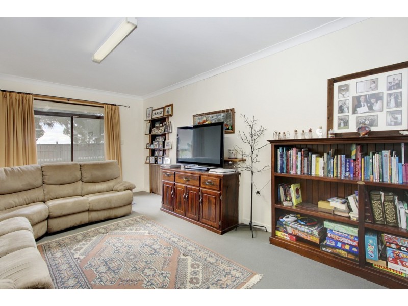 145 Paruna Road, Loxton SA 5333