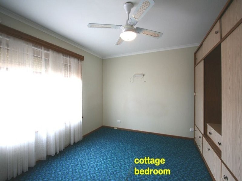 145 Paruna Road, Loxton SA 5333