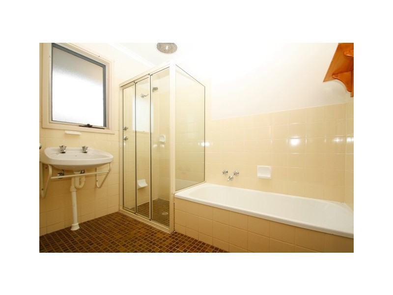 24 Kokoda Terrace, Loxton SA 5333