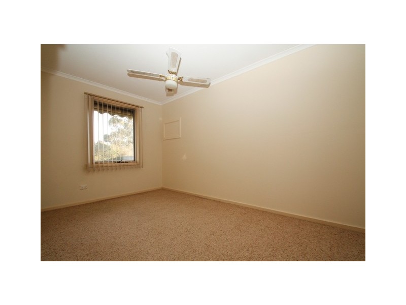 24 Kokoda Terrace, Loxton SA 5333