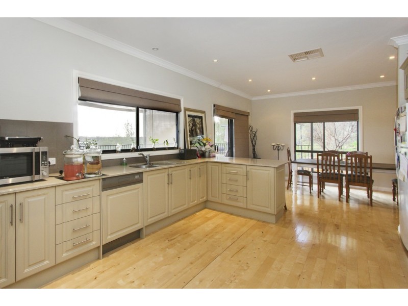 82 Wheatley Road, Loxton SA 5333