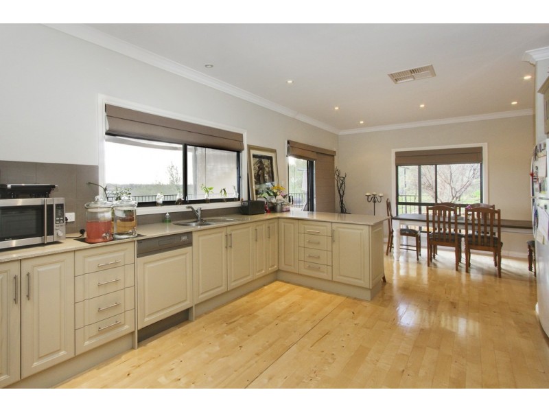82 Wheatley Road, Loxton SA 5333