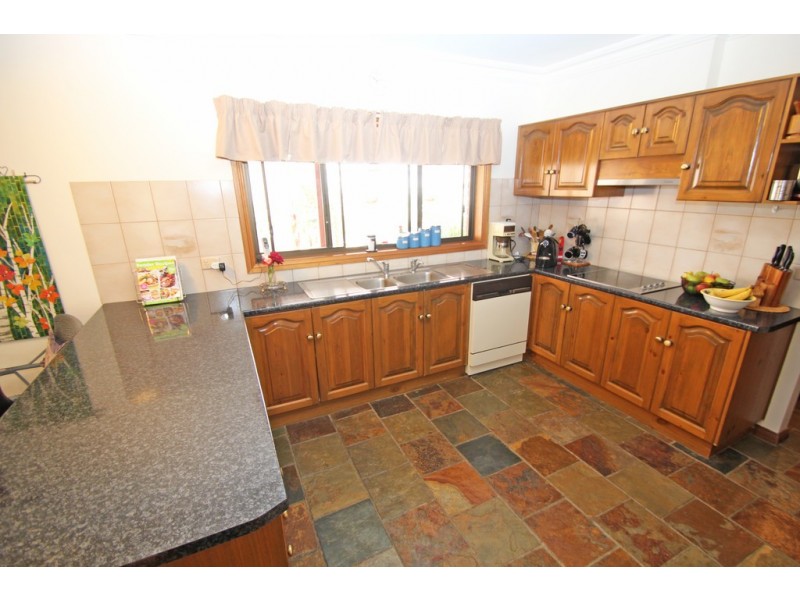 84 Twenty Second Street, Renmark SA 5341