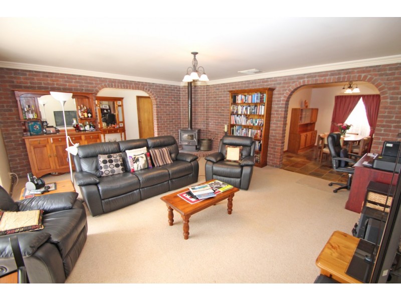 84 Twenty Second Street, Renmark SA 5341