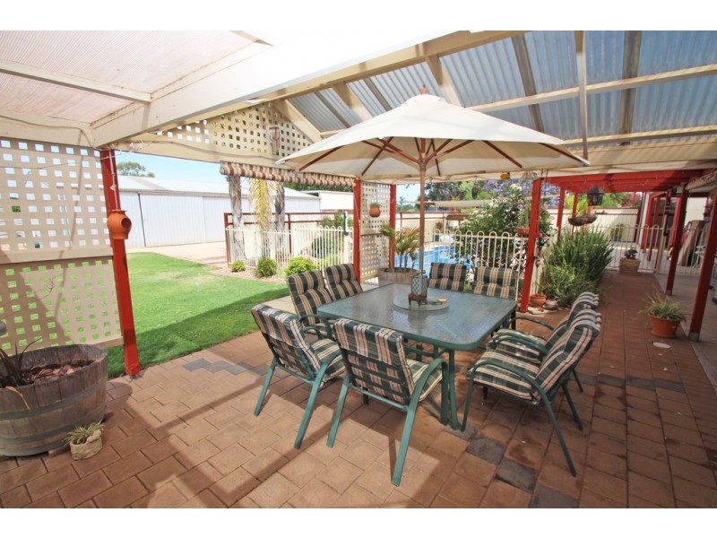 84 Twenty Second Street, Renmark SA 5341