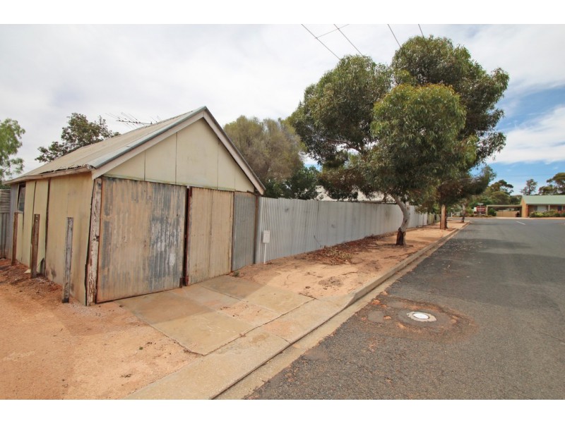 42 Pauline Street, Paringa SA 5340