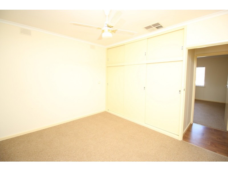 15 Aitken Street, Berri SA 5343