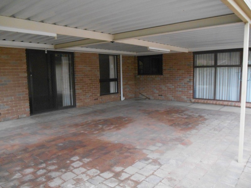 11 Dyer Court, Renmark SA 5341