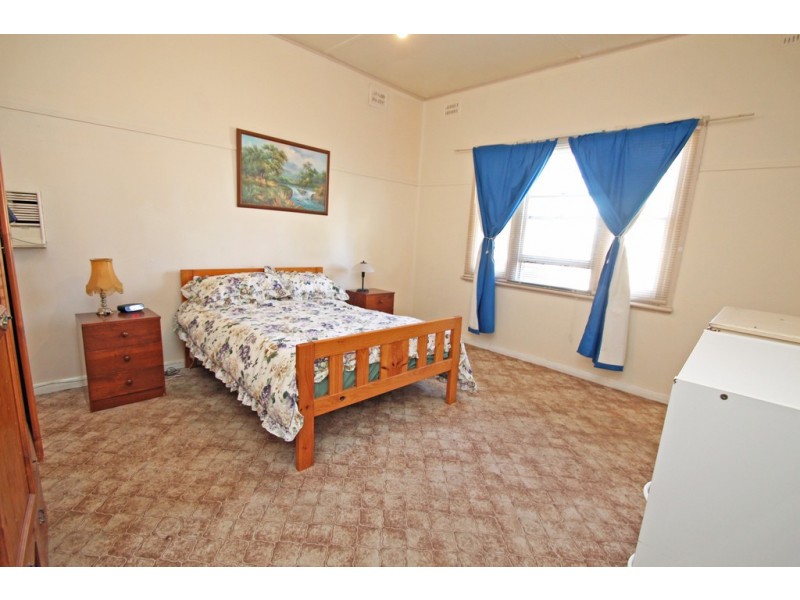 34 Seventeenth Street, Renmark SA 5341