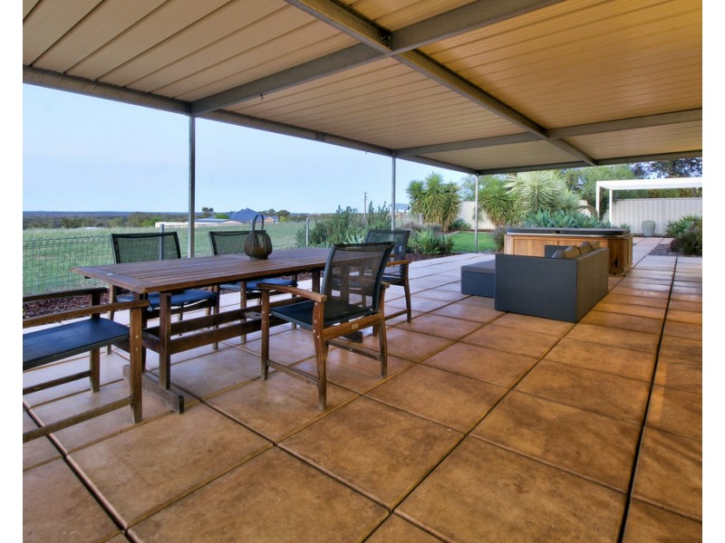 316 Karoonda Highway, Loxton SA 5333