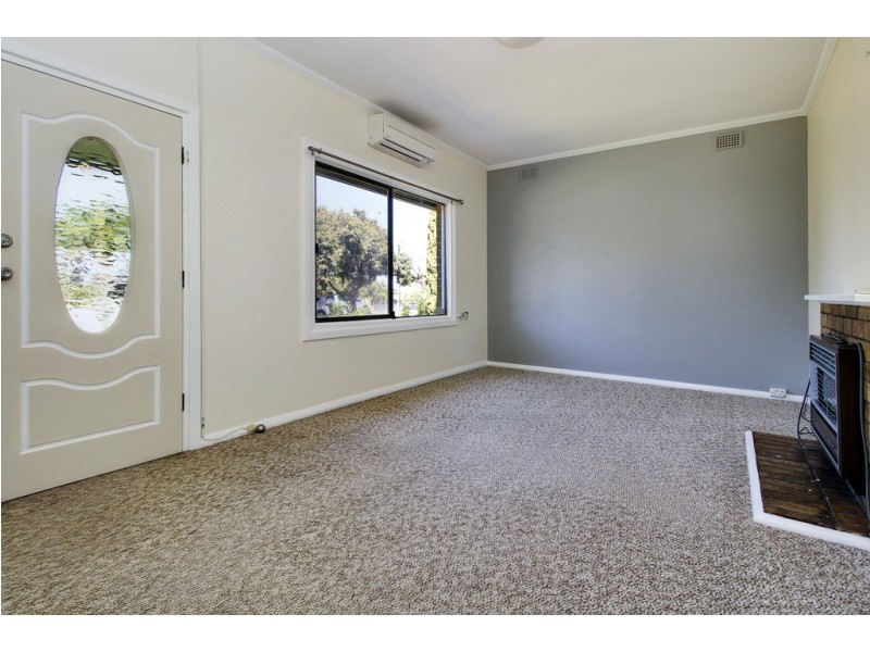 4 Farmer Street, Barmera SA 5345