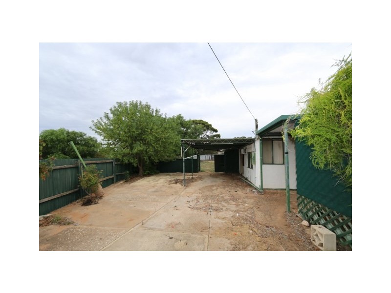 25 Horstmann Crescent, Swan Reach SA 5354