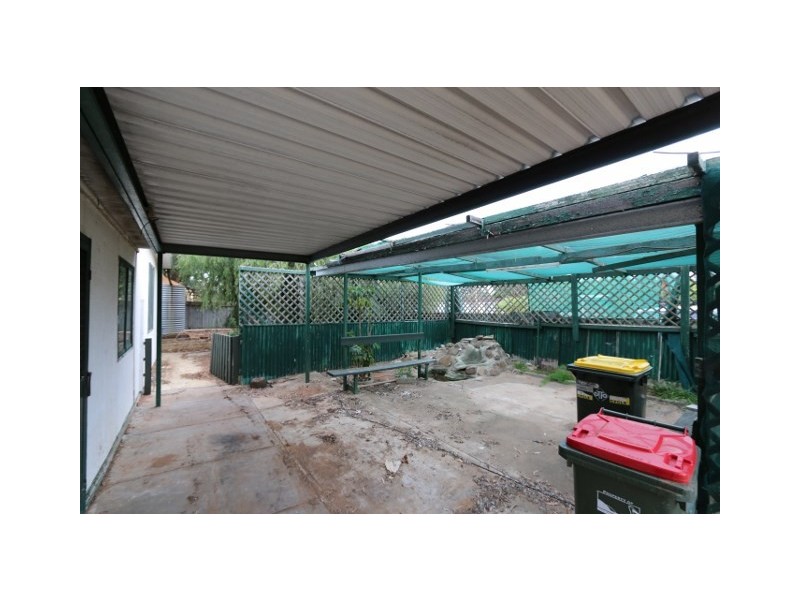 25 Horstmann Crescent, Swan Reach SA 5354