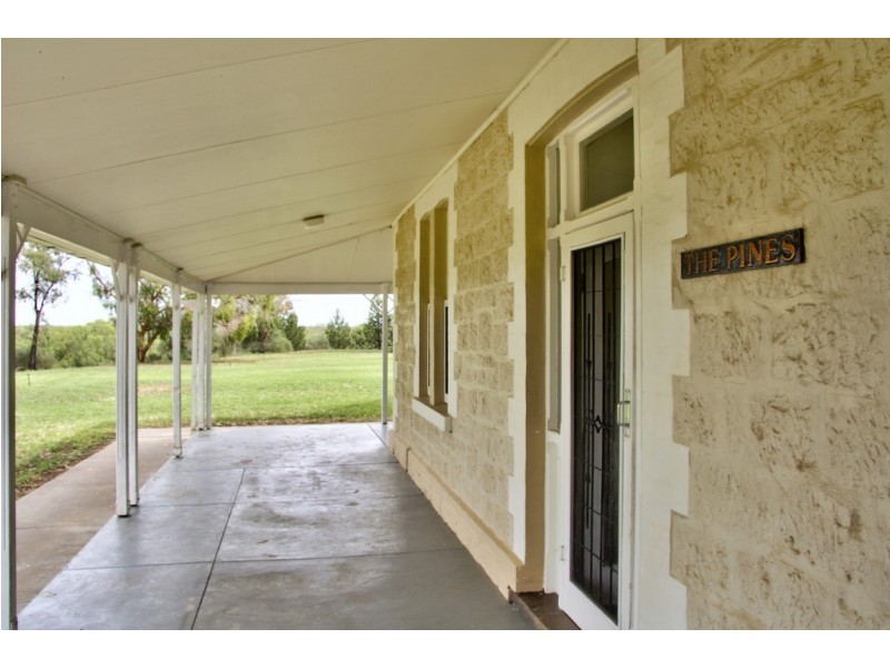 6 Lookout Drive, Paringa SA 5340