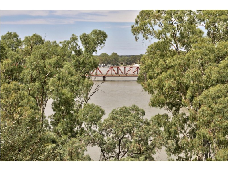 6 Lookout Drive, Paringa SA 5340