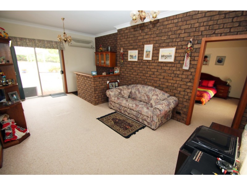 109 Old Cooltong Avenue, Renmark SA 5341