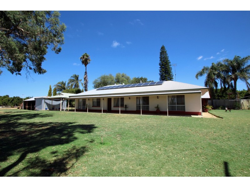 109 Old Cooltong Avenue, Renmark SA 5341