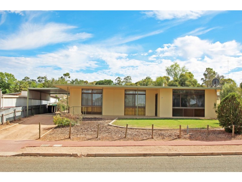 37 Hughes Avenue, Paringa SA 5340