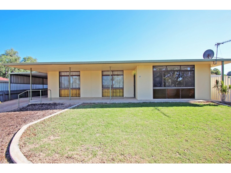 37 Hughes Avenue, Paringa SA 5340