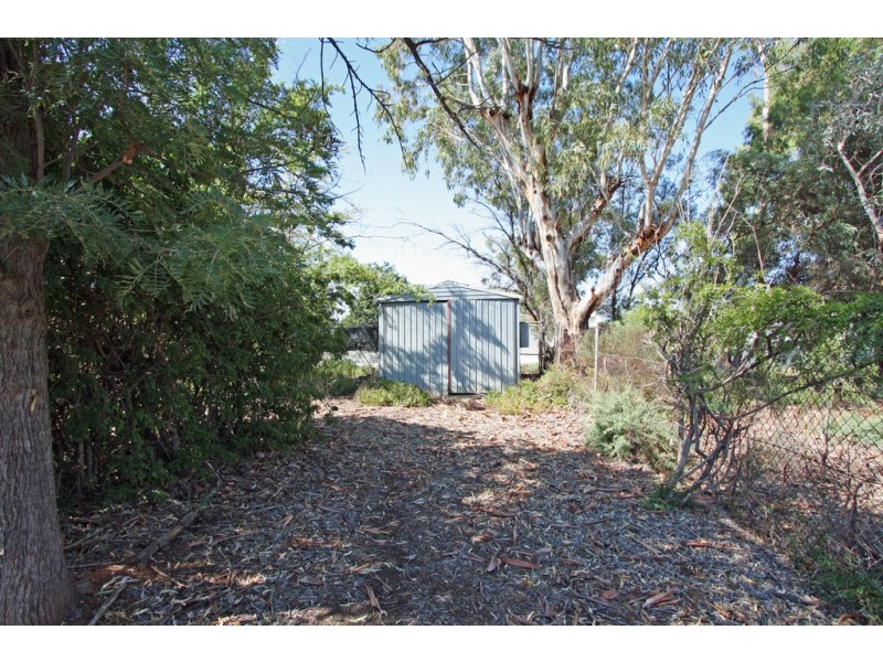8 Alamein Avenue, Loxton North SA 5333