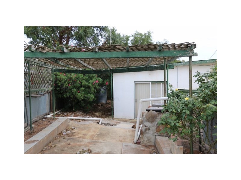 25 Horstmann Crescent, Swan Reach SA 5354