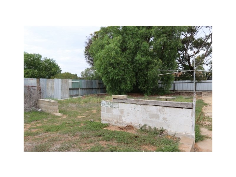 25 Horstmann Crescent, Swan Reach SA 5354