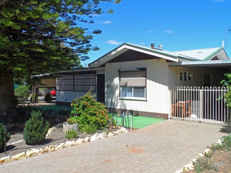 153 Bookpurnong Terrace, Loxton SA 5333