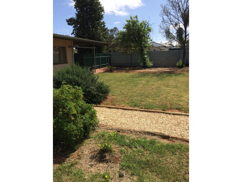 23 Acacia Avenue, Loxton SA 5333