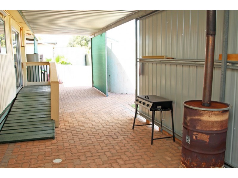 24 Stoeckel Terrace, Paringa SA 5340