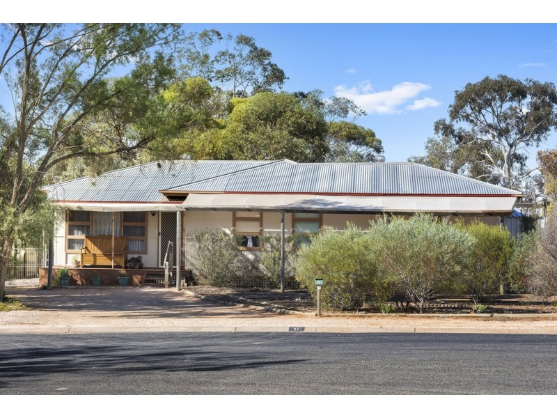51 McGregor Street, Berri SA 5343