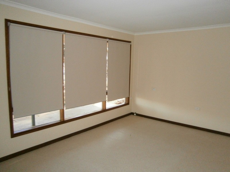 11 Smith Drive, Waikerie SA 5330