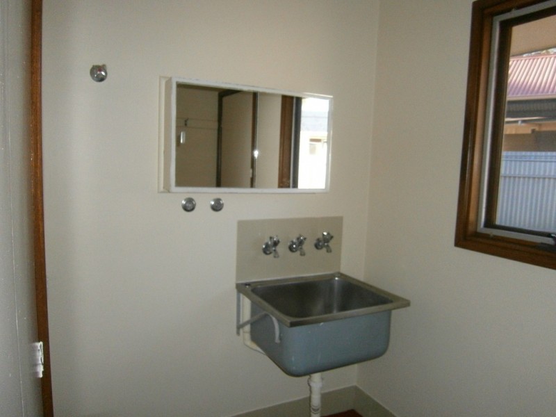 11 Smith Drive, Waikerie SA 5330