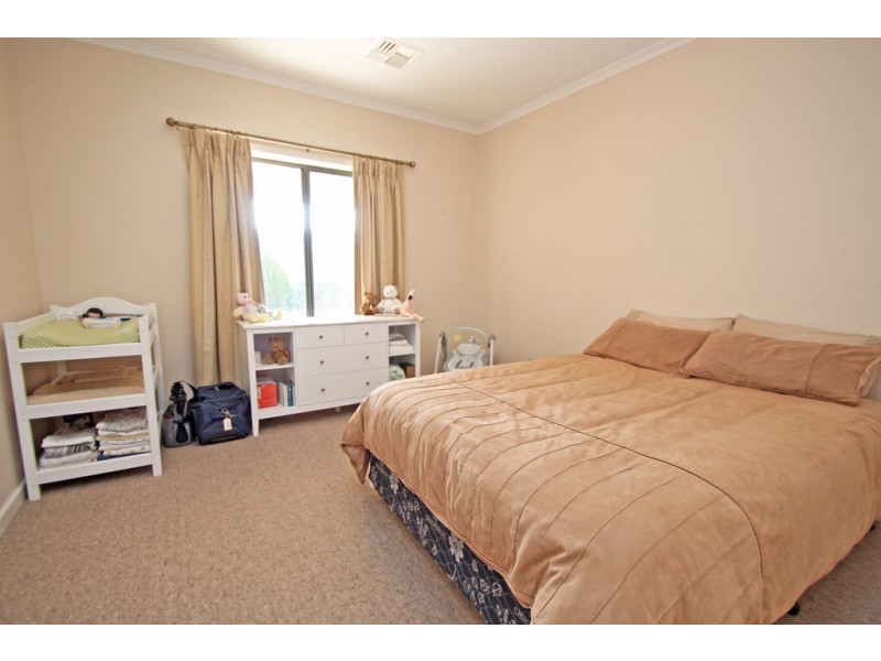 4B Alma Street, Renmark SA 5341