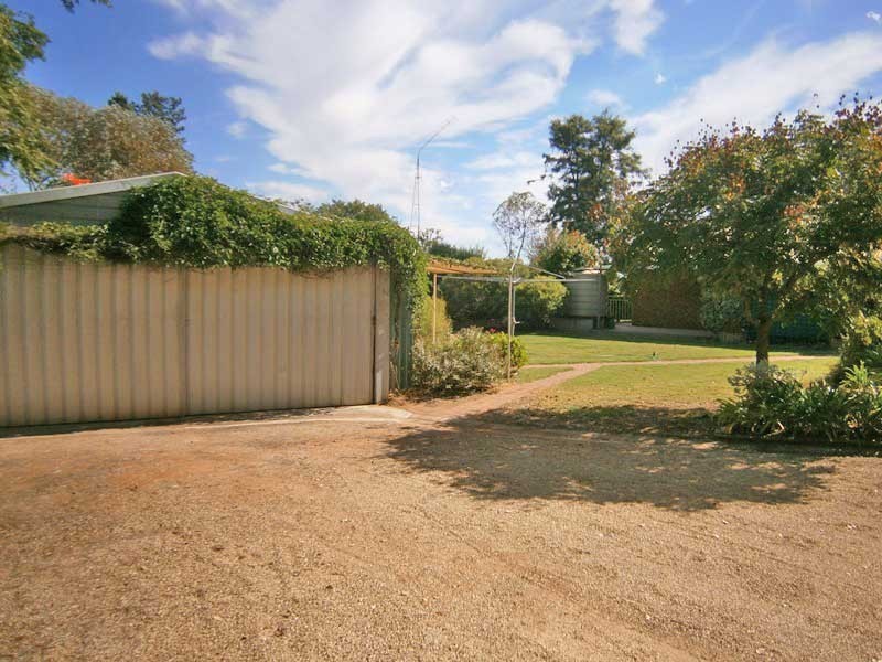 87 Medley Road, Waikerie SA 5330