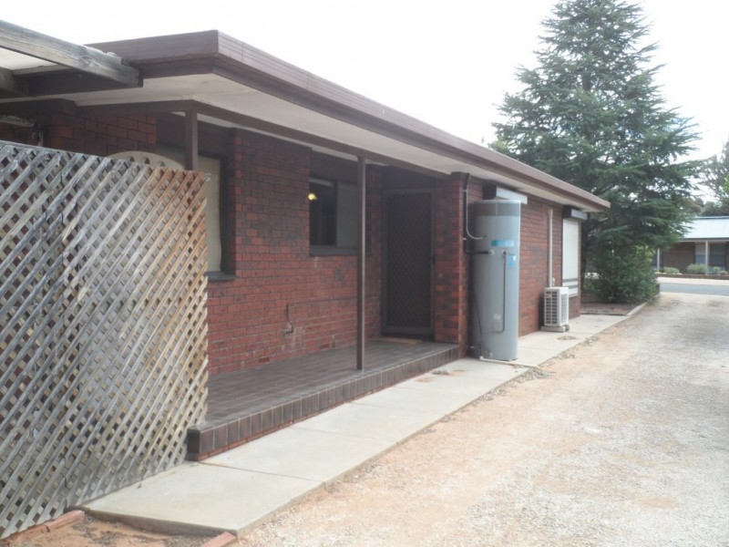 18 Westbrook Avenue, Loxton SA 5333