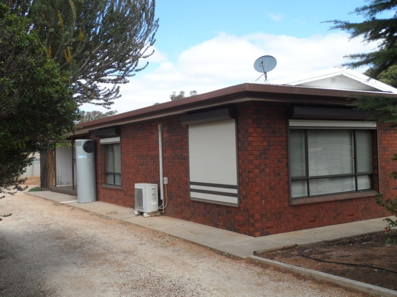 18 Westbrook Avenue, Loxton SA 5333