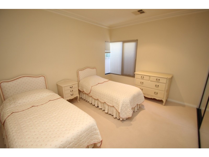 8 Palm Court, Renmark SA 5341