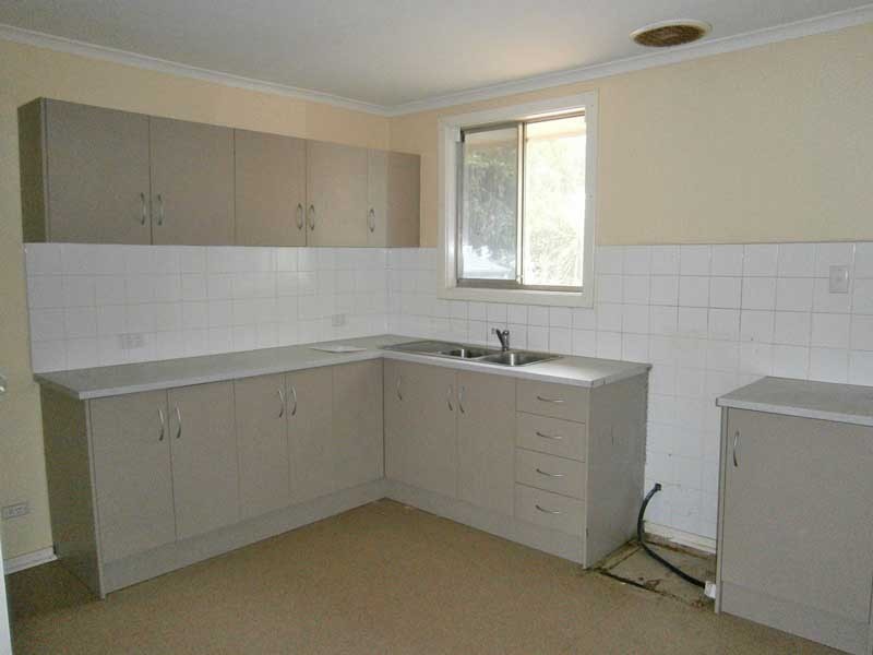 23-25 McCutcheon Street, Waikerie SA 5330