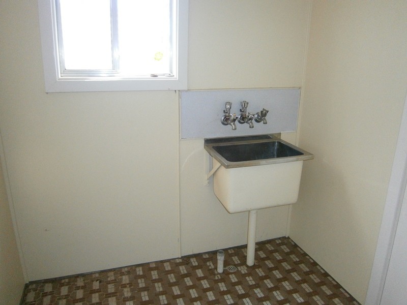 23-25 McCutcheon Street, Waikerie SA 5330