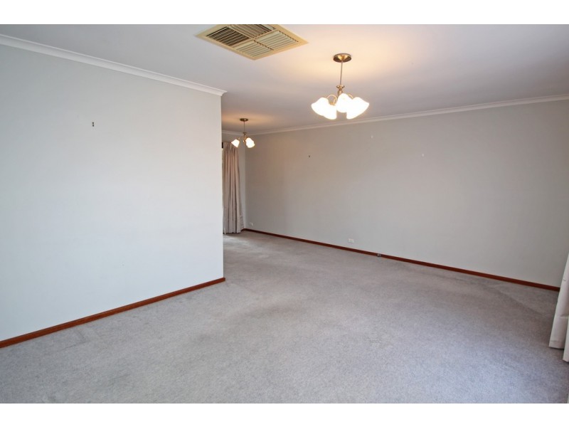 12 Korinthos Street, Renmark SA 5341