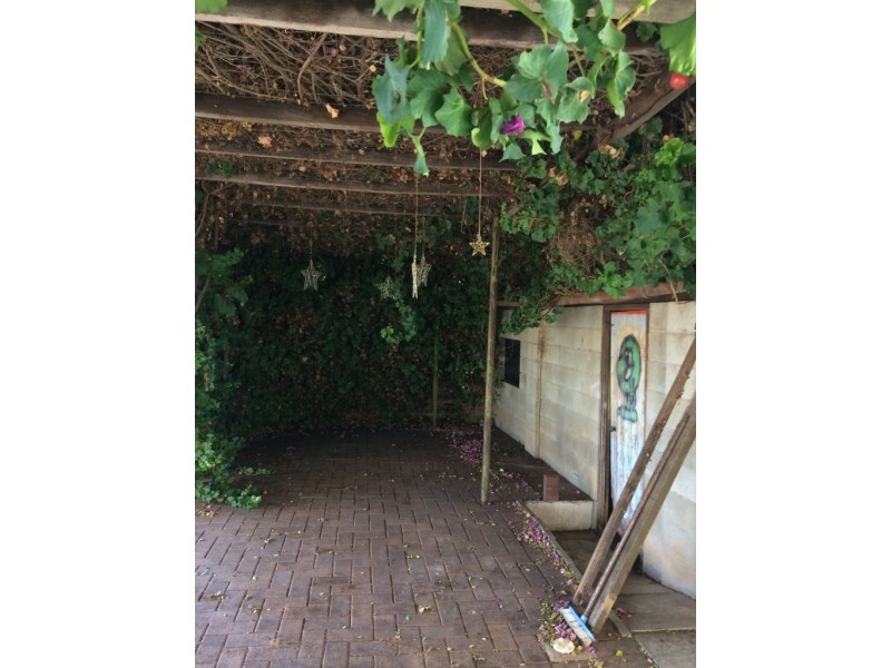 297 French Road, Loxton North SA 5333