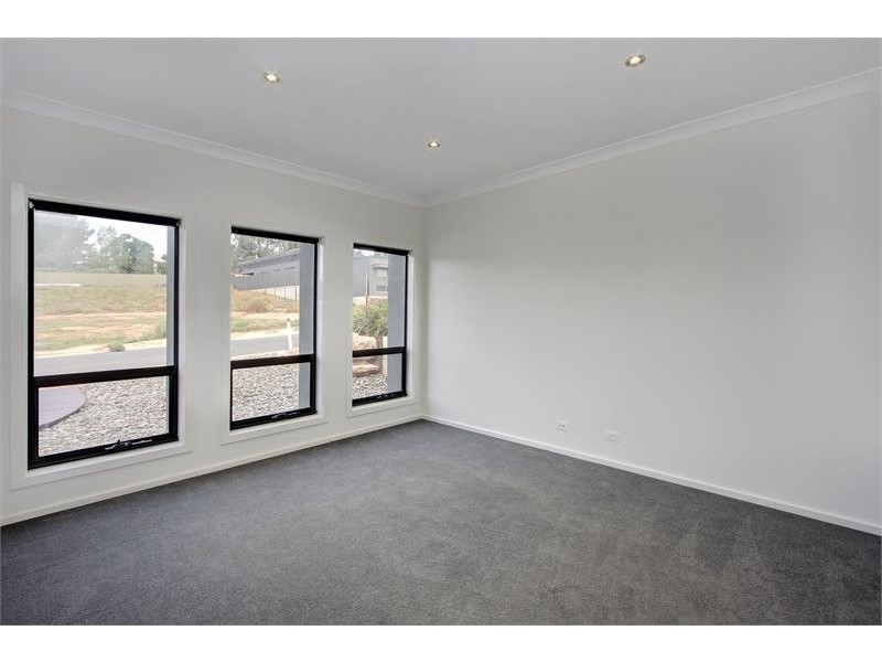 7 McEwen Drive, Loxton SA 5333