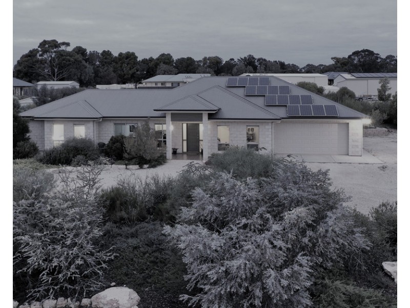 74 Gurney Road, Loxton SA 5333