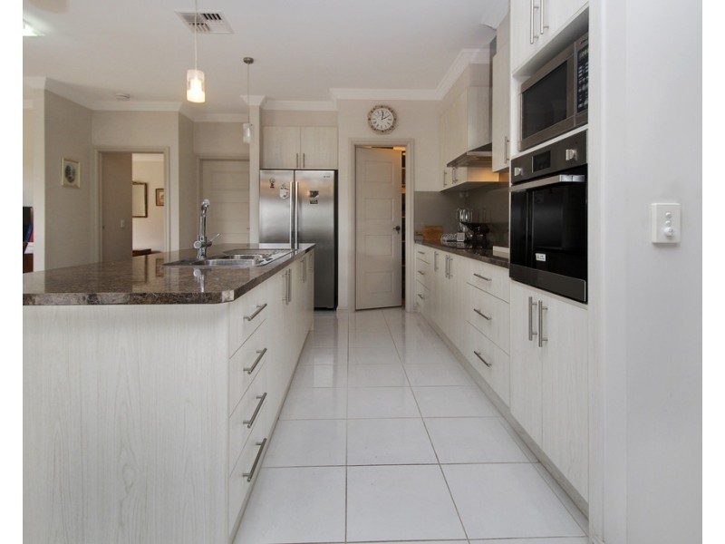 74 Gurney Road, Loxton SA 5333