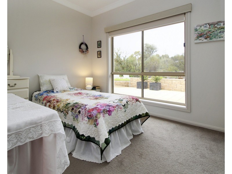 74 Gurney Road, Loxton SA 5333