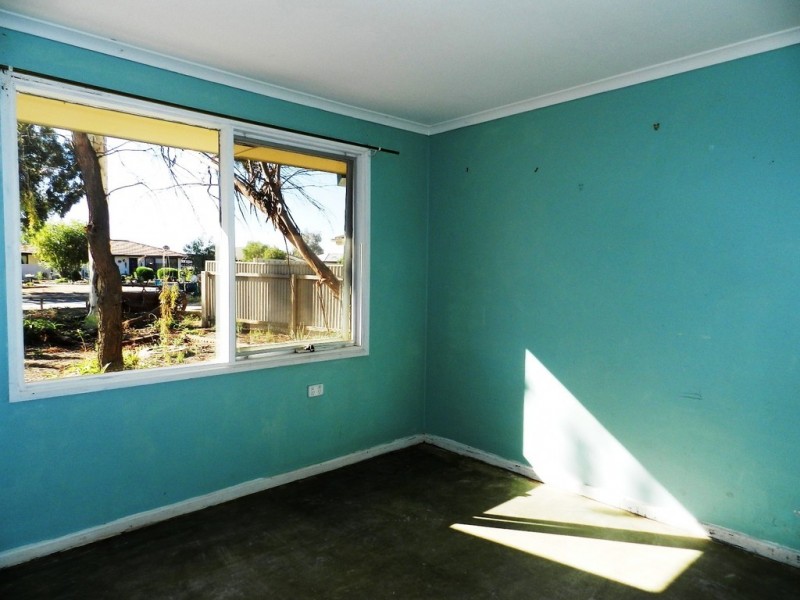 4 Carnie Street, Barmera SA 5345