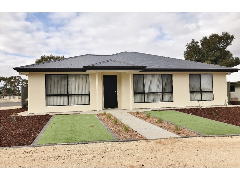 43 Tobruk Terrace, Loxton SA 5333