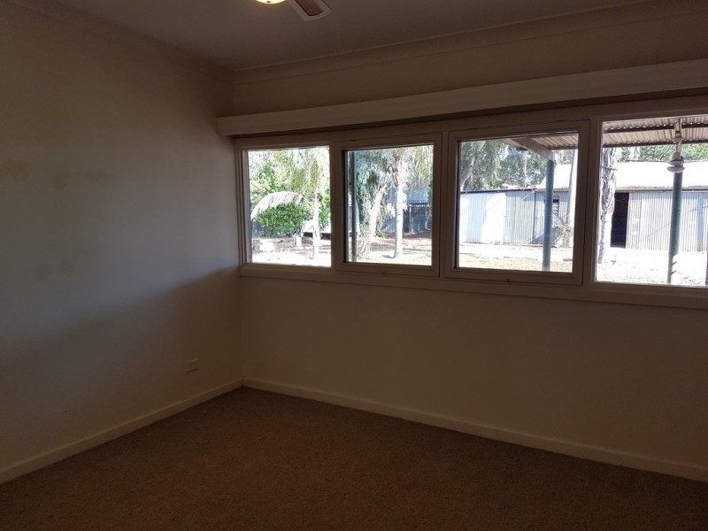 10 Colin Street, Loxton SA 5333