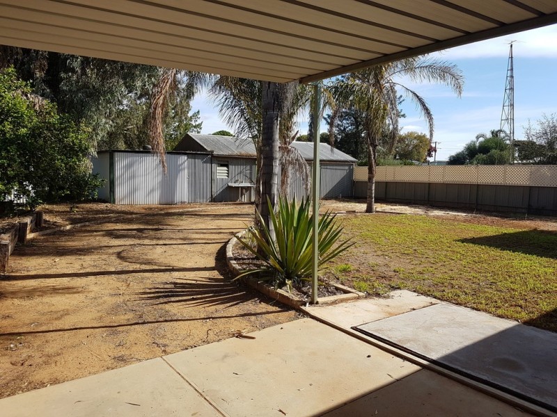 10 Colin Street, Loxton SA 5333